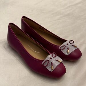 Fitflop Delicato Bow Soft Leather Ballet Flat in Ruby, sz 41